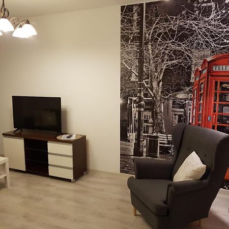 Kaja Apartamenty Legnica Exterior foto