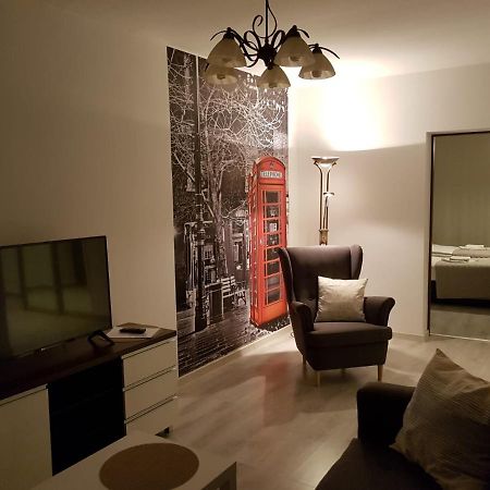 Kaja Apartamenty Legnica Exterior foto