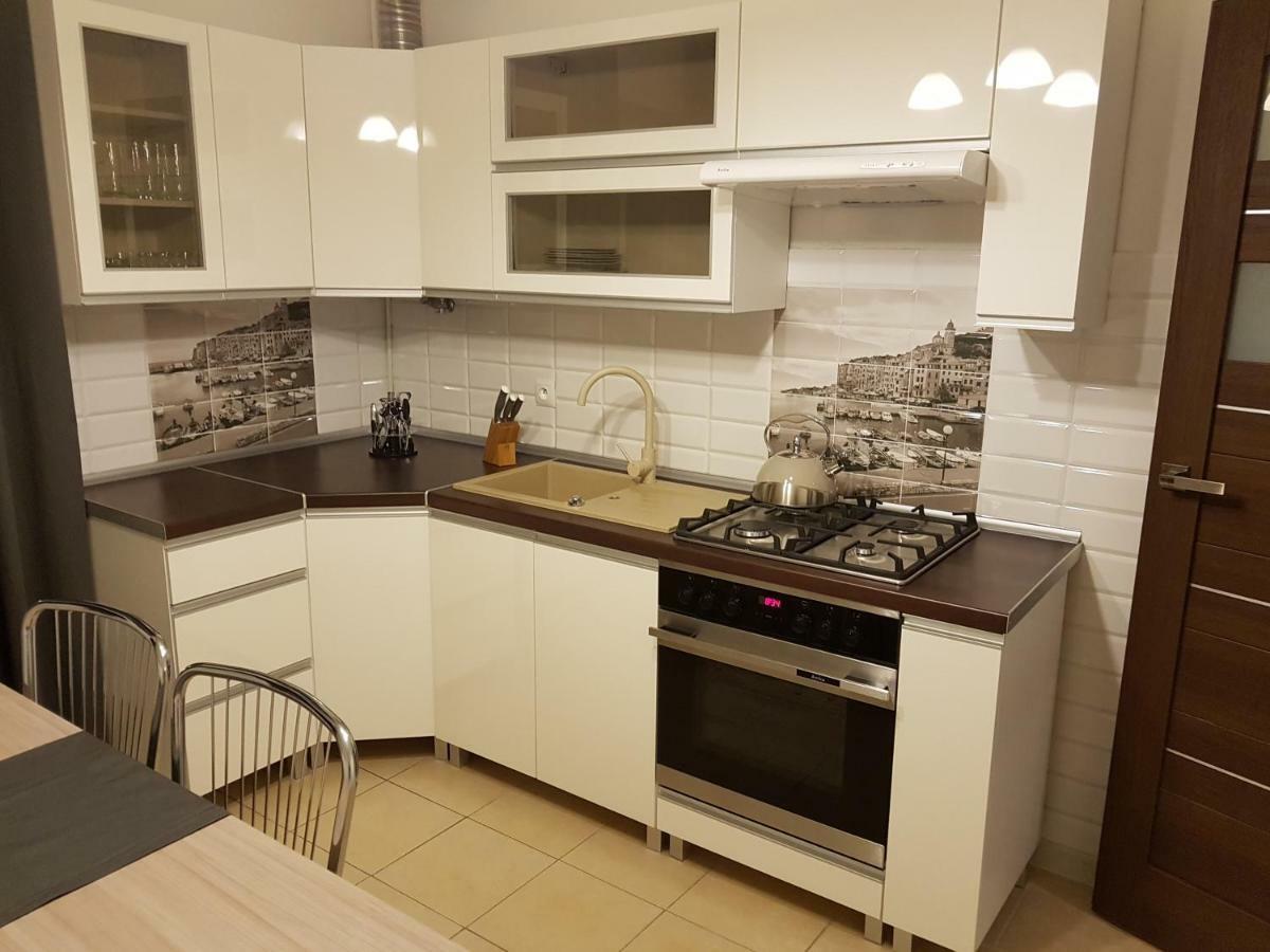 Kaja Apartamenty Legnica Exterior foto