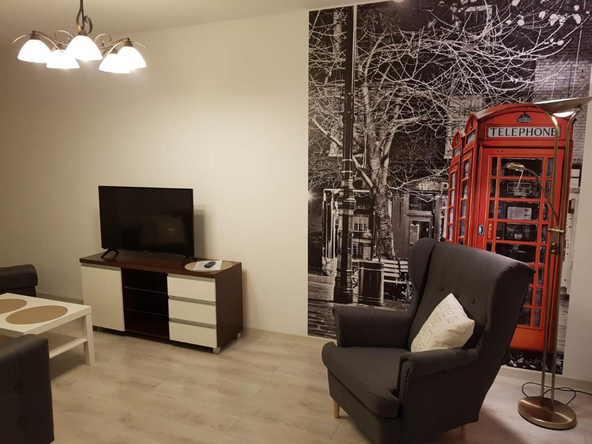Kaja Apartamenty Legnica Exterior foto